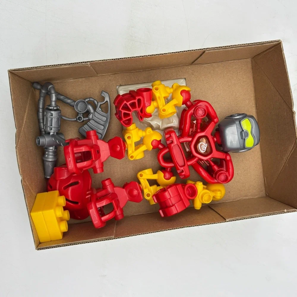 MEGA BLOKS Rescue Tech Fireman 2006 8009 16 Pieces Kids
